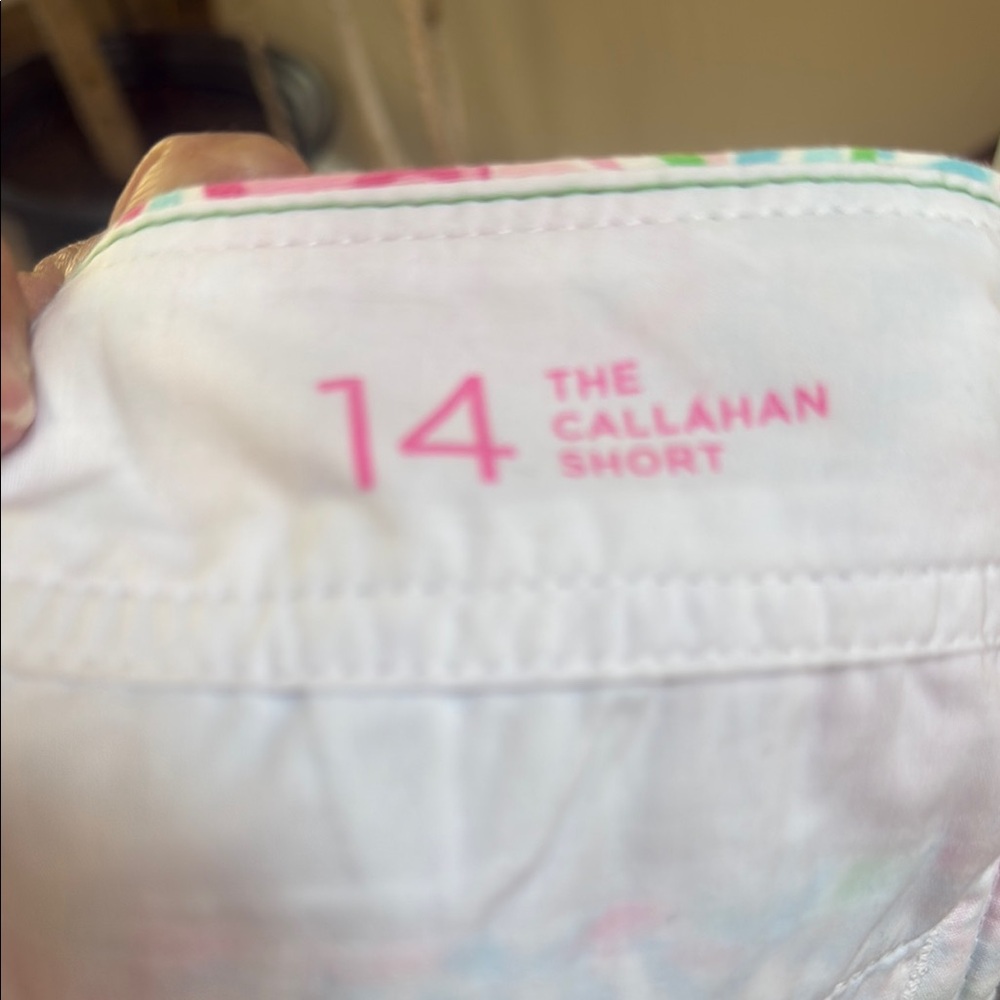 Lilly Pulitzer Lobstah Roll Callahan shorts - Picture 4 of 4